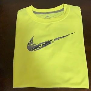 Dri-fit Nike Tee